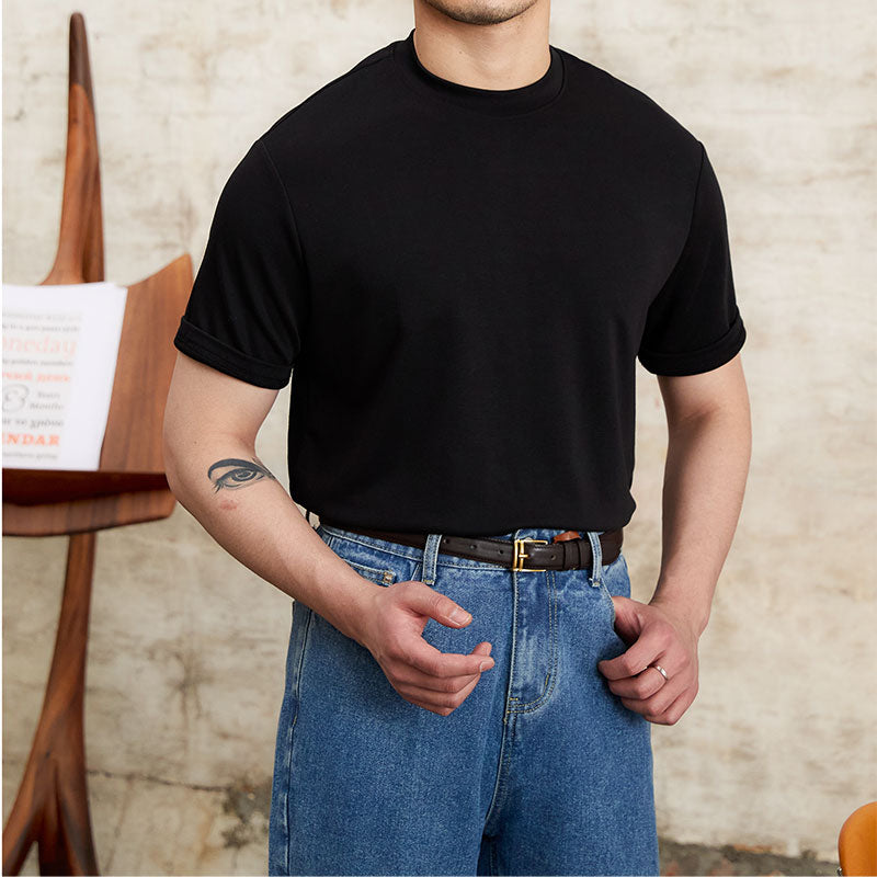 Round Neck Slim Fit T-shirt