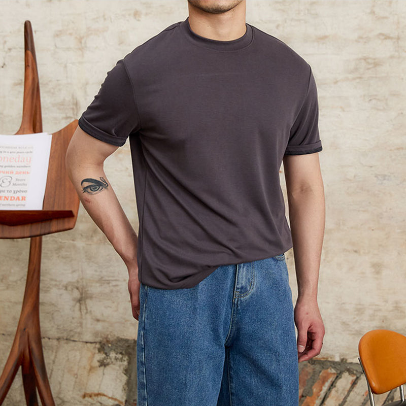 Round Neck Slim Fit T-shirt