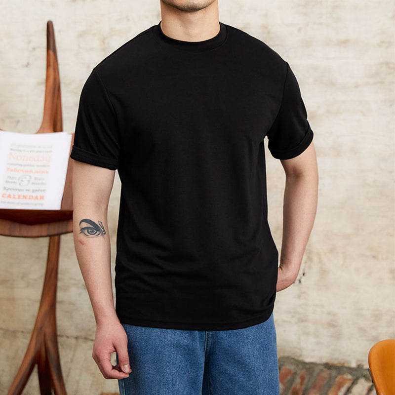 Round Neck Slim Fit T-shirt