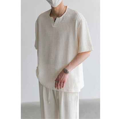 Loose V-neck T-shirt